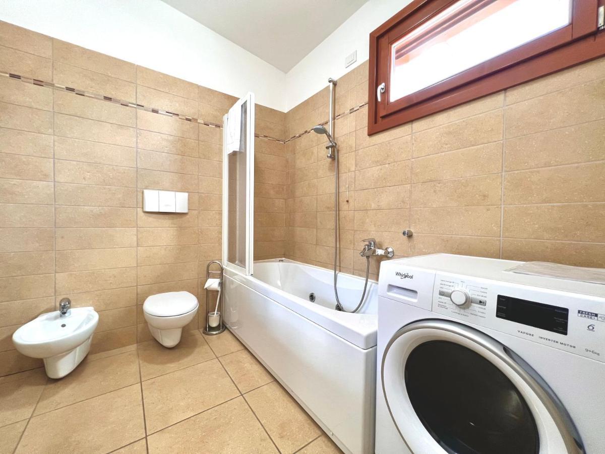 Apartment Gardabebo Torbole Sul Garda Eksteriør bilde