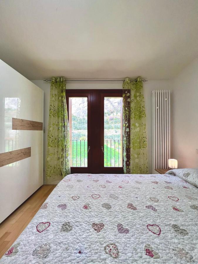Apartment Gardabebo Torbole Sul Garda Eksteriør bilde