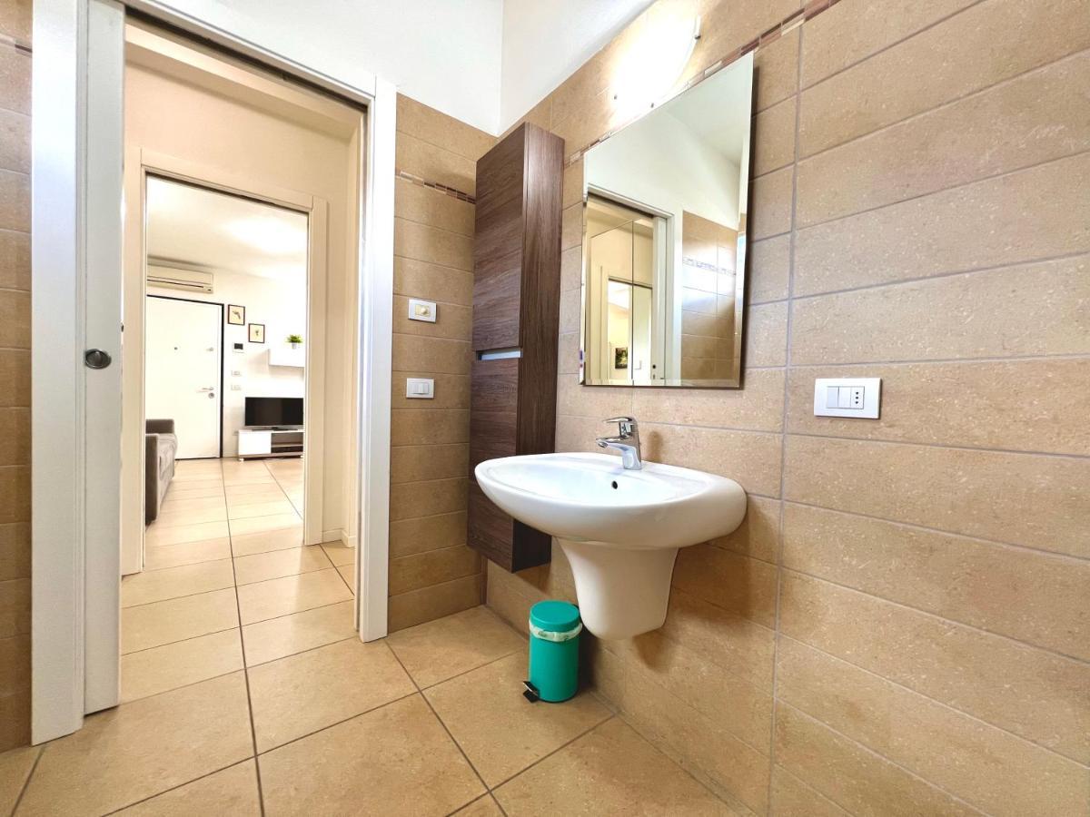 Apartment Gardabebo Torbole Sul Garda Eksteriør bilde