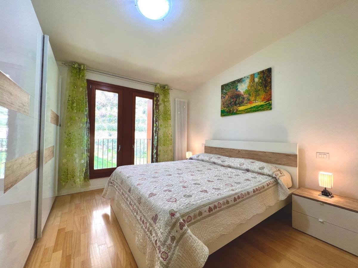 Apartment Gardabebo Torbole Sul Garda Eksteriør bilde