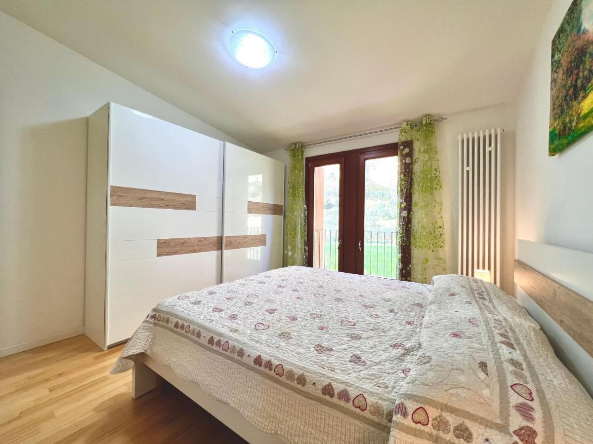 Apartment Gardabebo Torbole Sul Garda Eksteriør bilde
