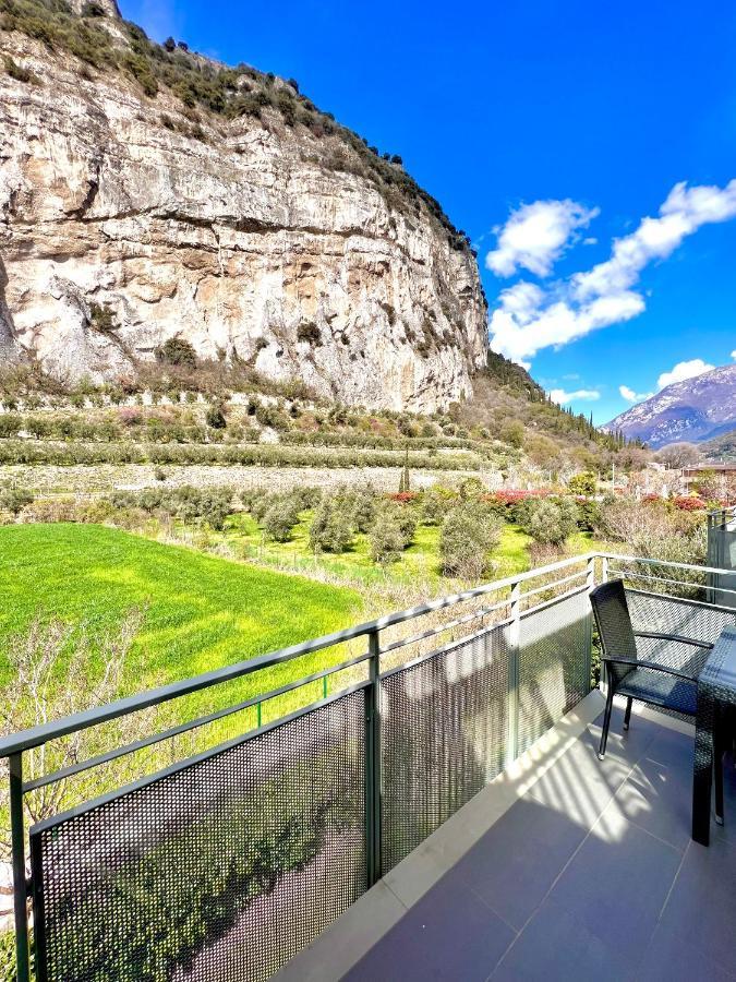 Apartment Gardabebo Torbole Sul Garda Eksteriør bilde